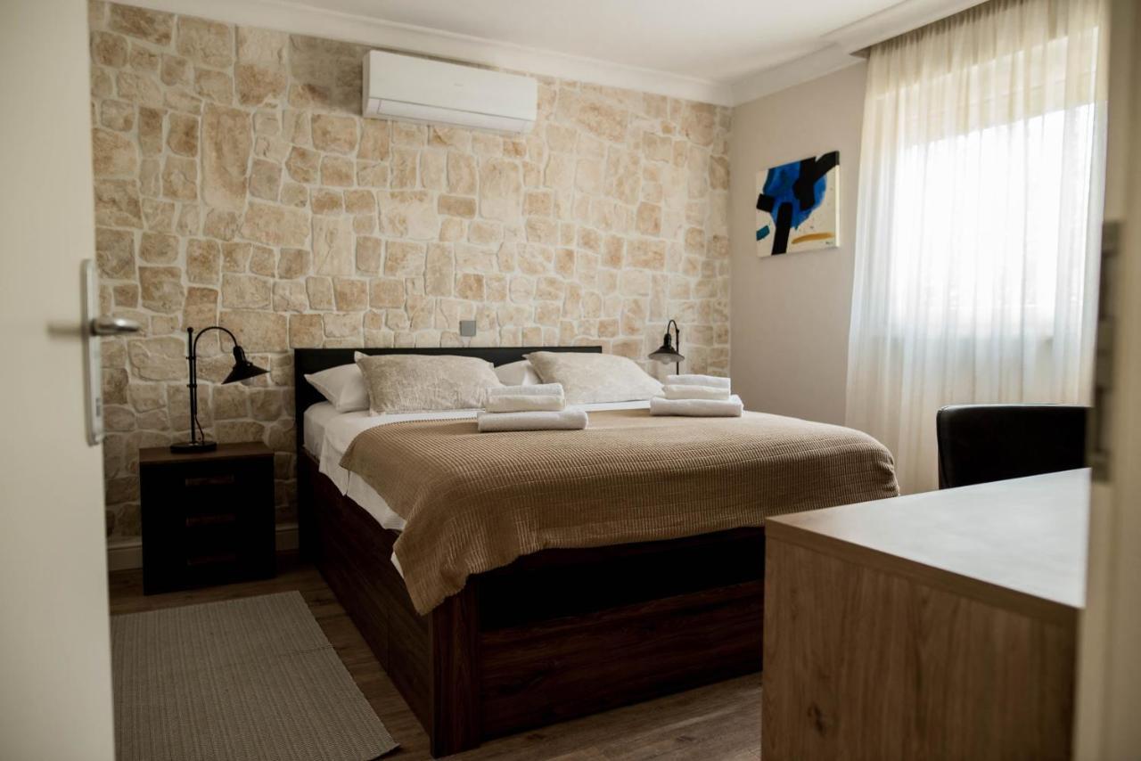 La Familia, Zadar, Vinjerac Villa Exterior photo